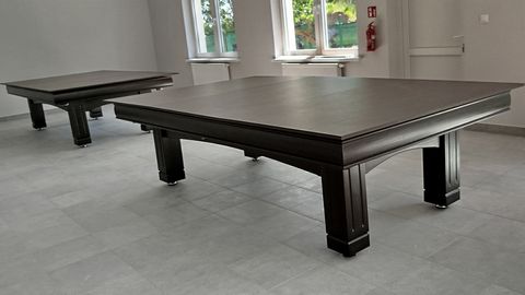 Table photo